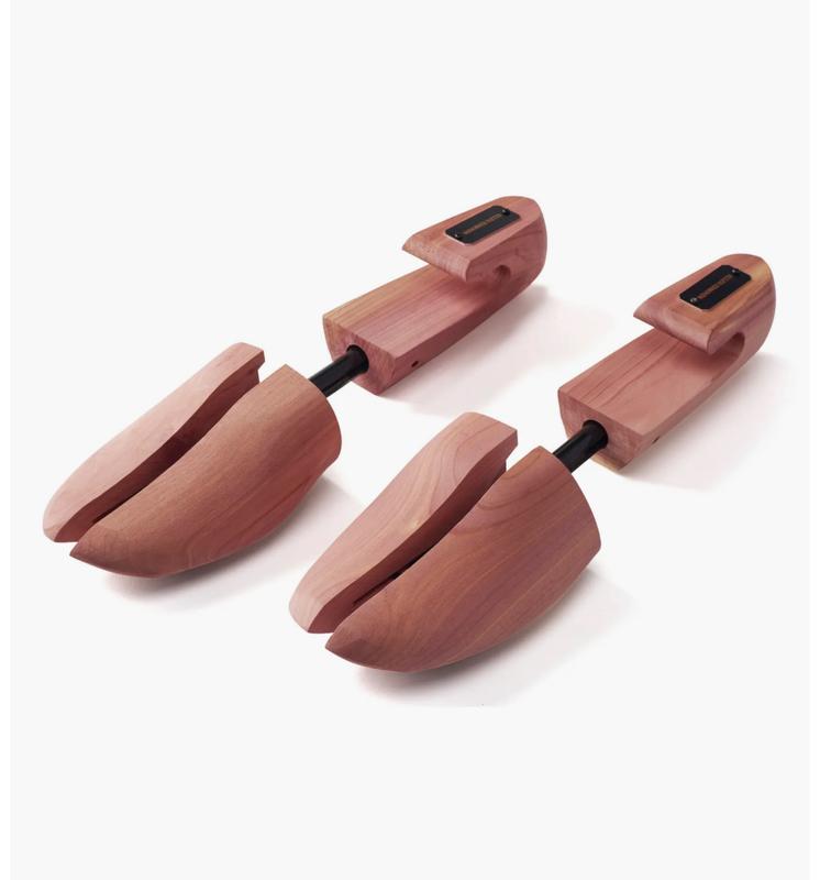 Full-Toe Cedar Shoe Trees | Men's Shoe Care | Allen Edmonds