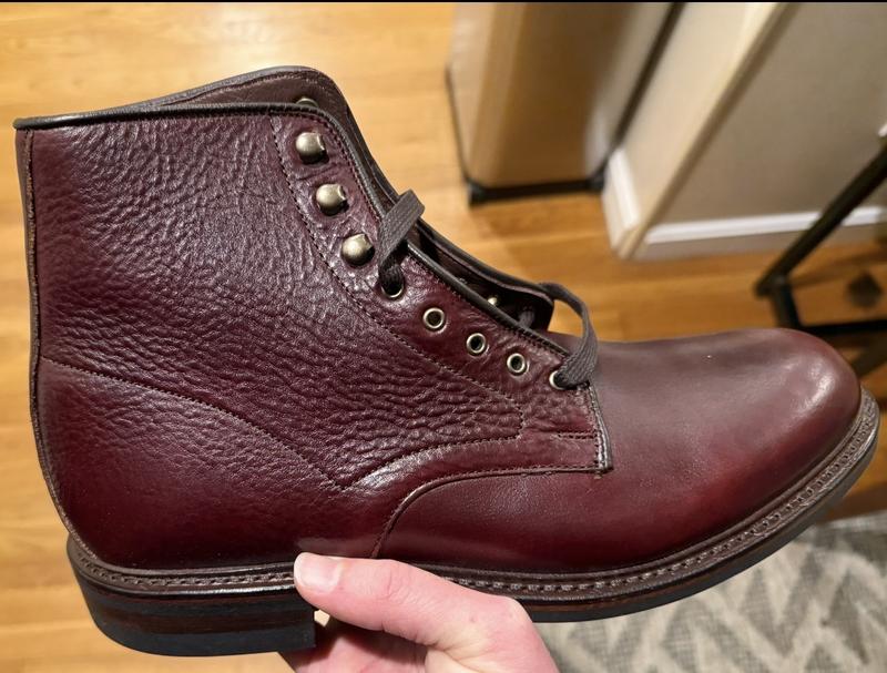 Customer photo for "Inferior leather, returned"