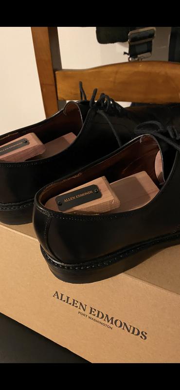 Full-Toe Cedar Shoe Trees | Men's Shoe Care | Allen Edmonds