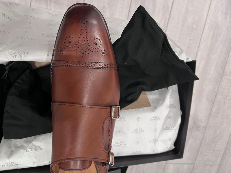Customer photo for "Great comfortable stylish shoe"