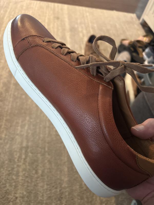 Customer photo for "This is a top quality casual dressy shoe"