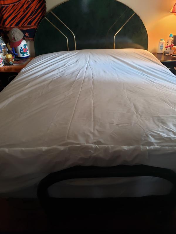 Customer carousel item 14.