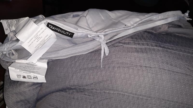 Zipper and ties plus care instruction