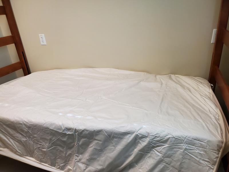 queen on twin xl mattress