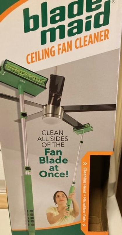 Blade Maid Ceiling Fan Cleaner and Duster with Microfiber Pads, Extends up  to 36, Green 