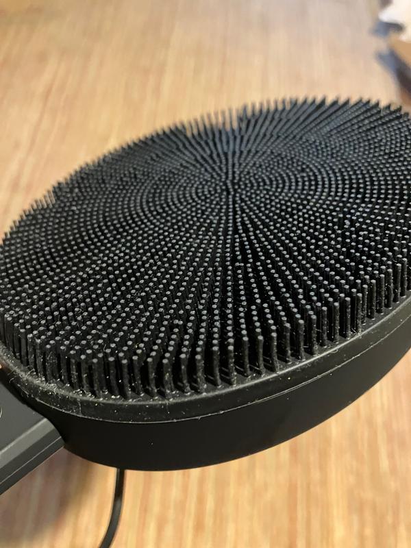 small soft "bristles"