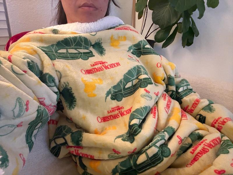 Snuggie National Lampoon's Christmas Vacation Wearable Sherpa