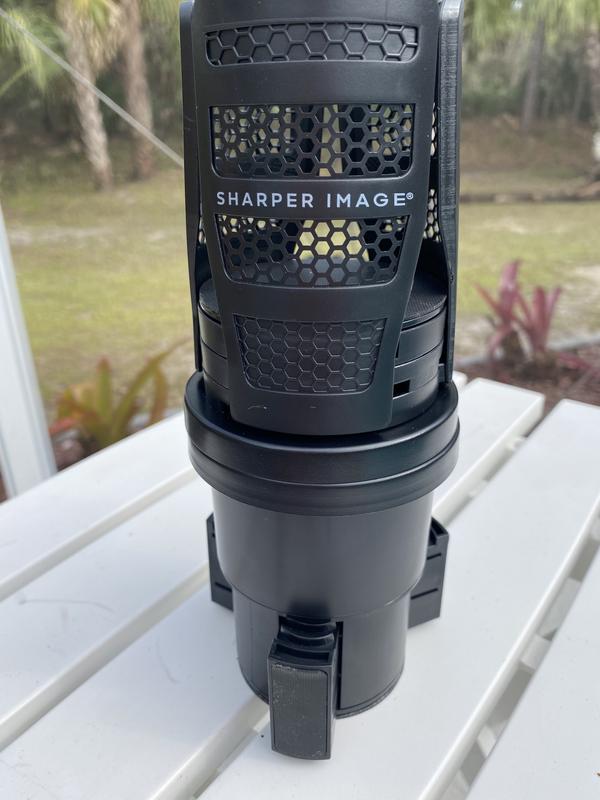 Grips extended at bottom