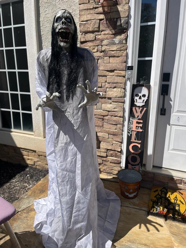 Haunted Hill Farm 6-ft Freestanding Motion Activated Laughing Lighted ...