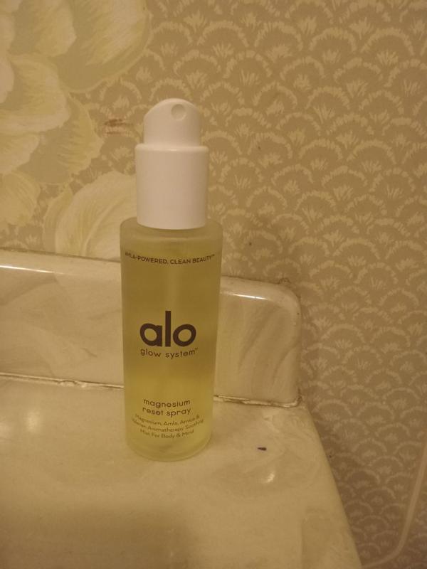 Customer photo for "I love this spray"