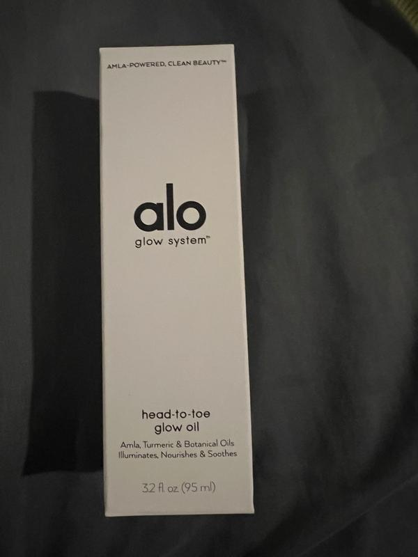 Customer photo for "Amazing body oil"