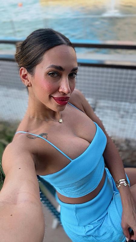 Doubles Only Bra Tank - Black | Alo Yoga