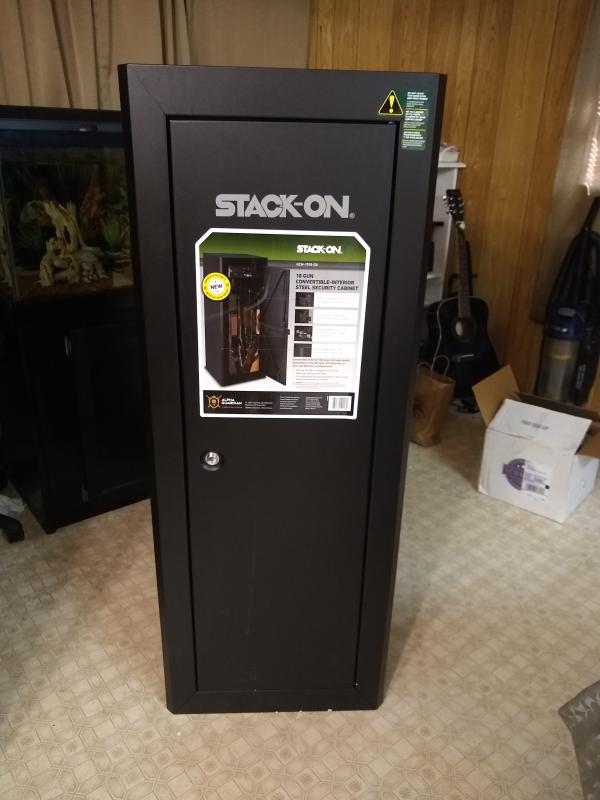 Stack On 18 Gun Security Cabinet With Beveled Edge Feature And Convertible Interior Stack Onstack On