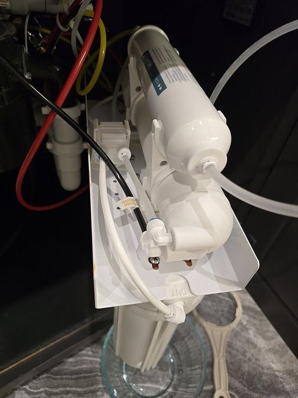 Customer carousel item 1.