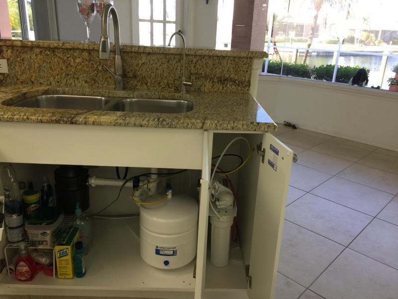 Essence Premium Quality 5-Stage Under-Sink Reverse Osmosis Drinking Water Filter System Essence Premium Quality 5-Stage Under-Sink Reverse Osmosis Drinking Water Filter System
