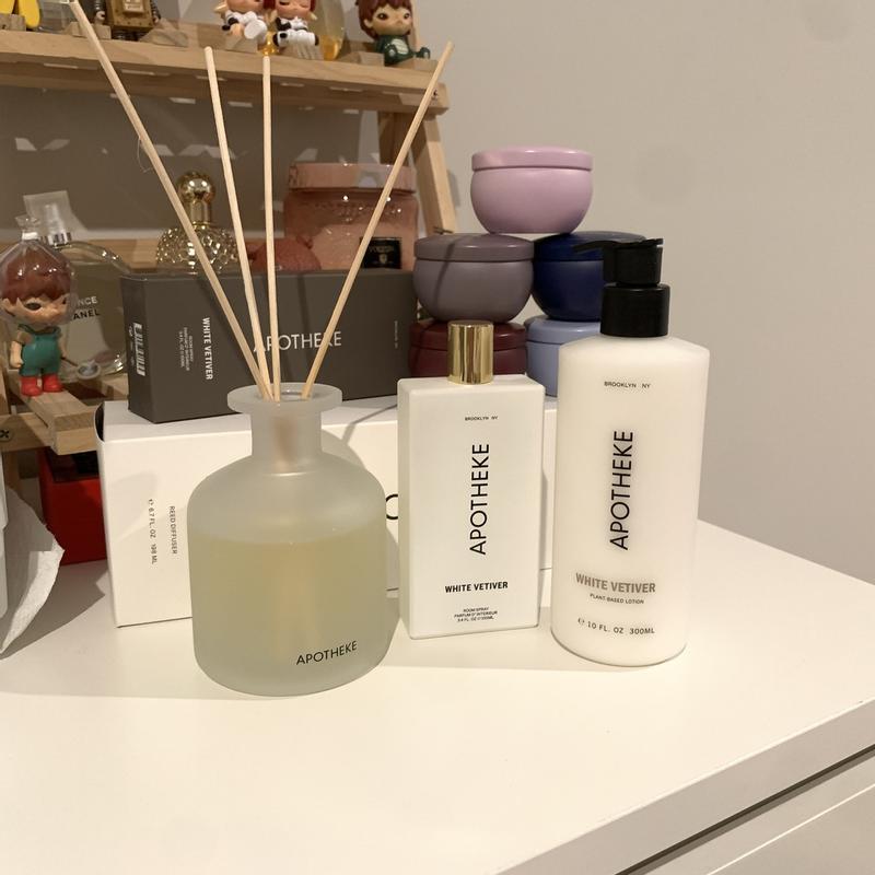 Review Thumbnail Image 0 320574959