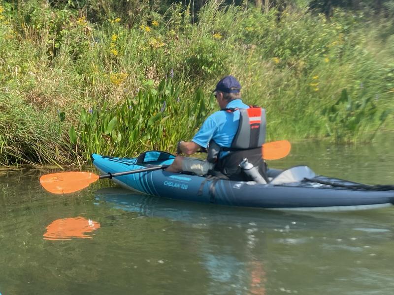 Aquaglide Chelan 120 Inflatable Kayak - Paddle