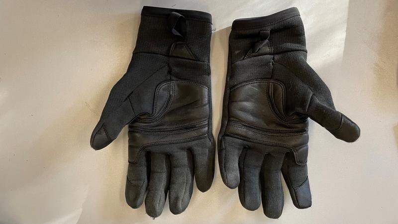 Arcteryx rivet outlet glove