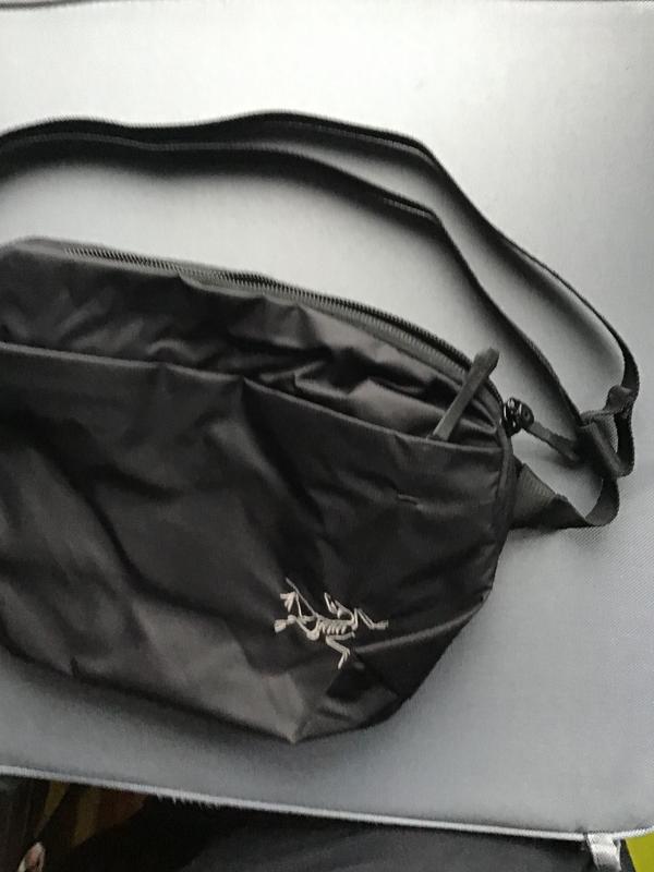 正規代理店 ARC'TERYX Heliad Cross Body Bag 6L - linsar.com