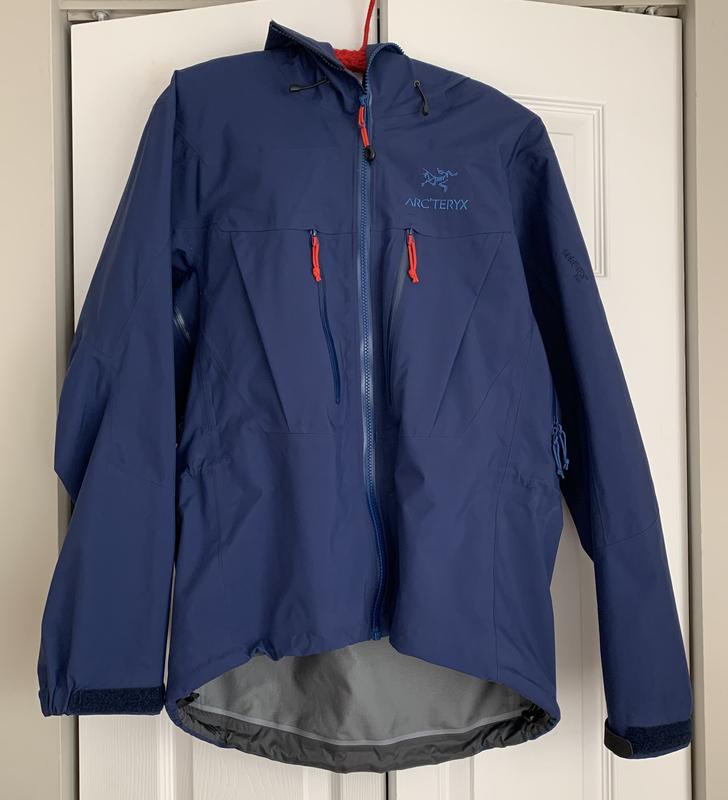 Arc'teryx Alpha SV Jacket Men's, Blue Tetra, Size L