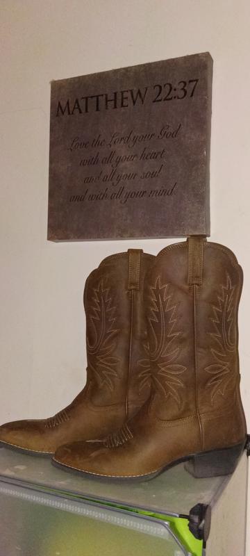 Customer photo for "Excellent for big calves, high arches and comfort!"