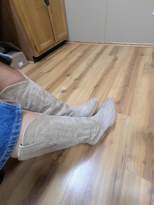 Review Thumbnail Image 1 420676428