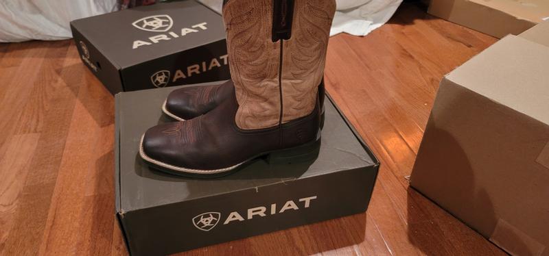 Customer photo for "Great boots"