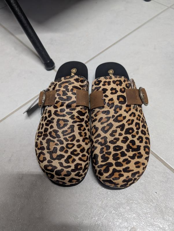 Customer photo for "Beautiful and comfy"