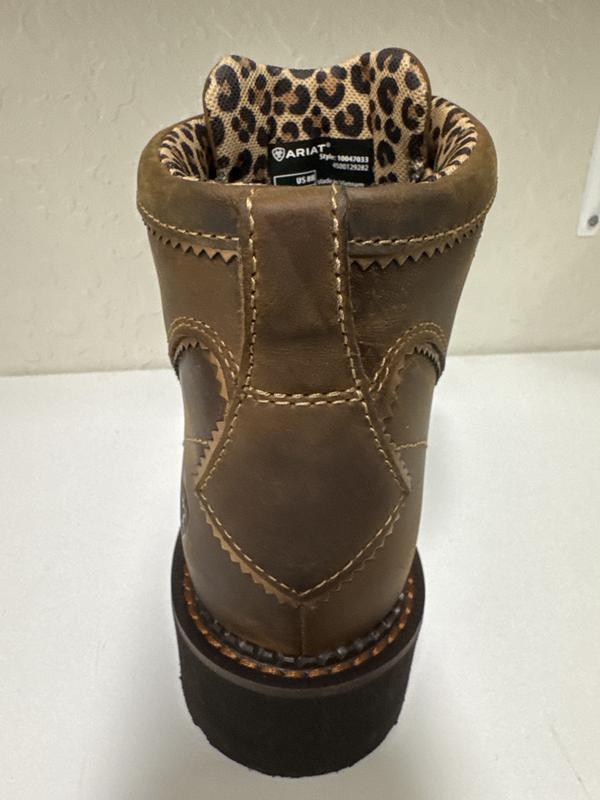 Cute cheetah print inside