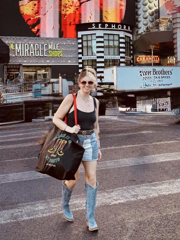 Review Thumbnail Image 1 421293267