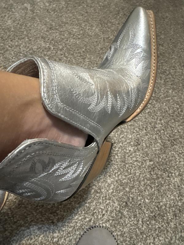 Review Thumbnail Image 1 421662568