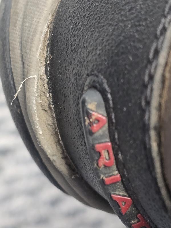 Heel pulling away from boot-02 Close up