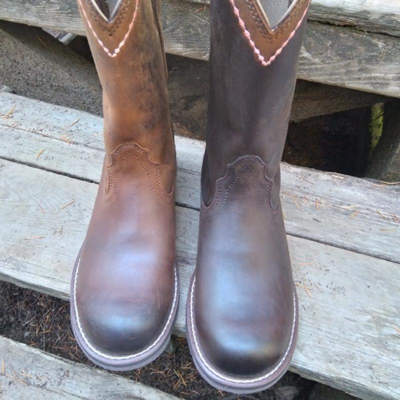 Ariat women's unbridled roper boot sale