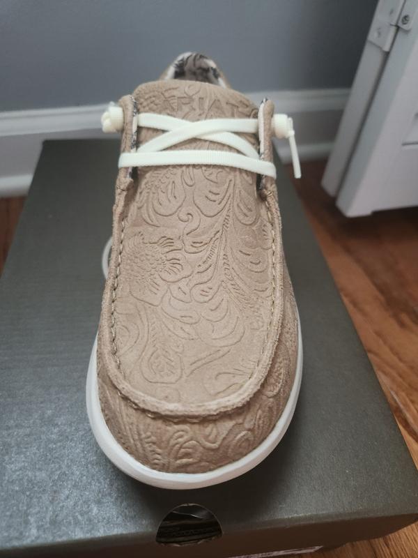 Review Thumbnail Image 1 423663469