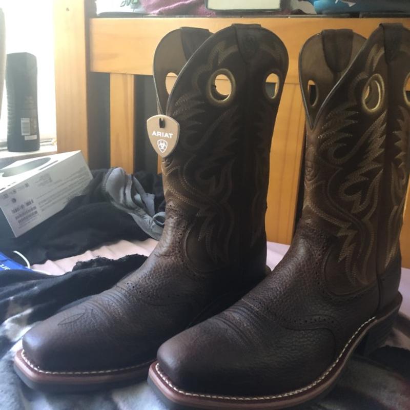 Ariat heritage outlet roughstock black