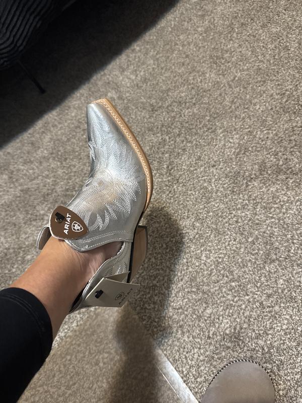 Review Thumbnail Image 0 421662568