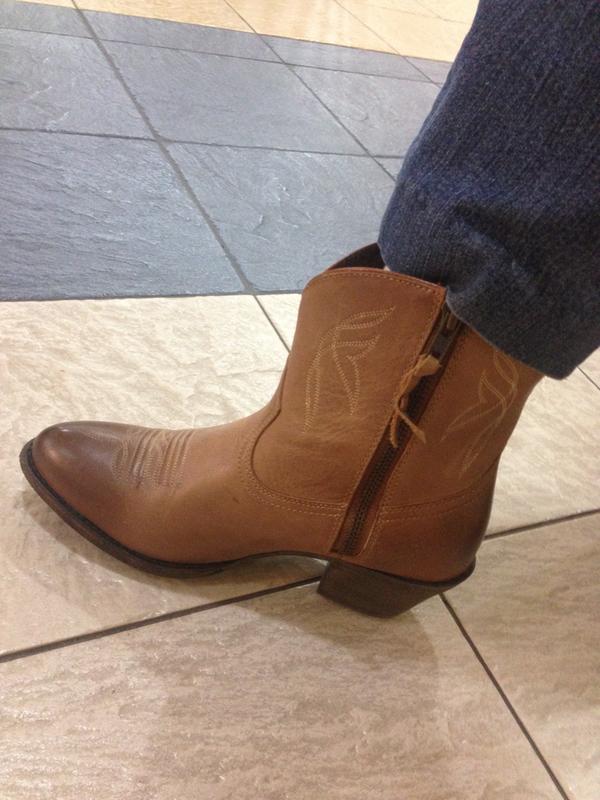 ariat bootie