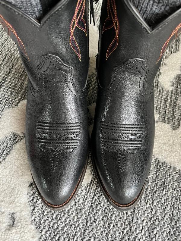 Darlin Western Boot Ariat