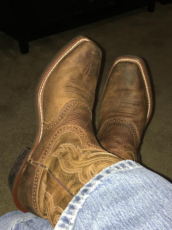 ariat heritage roughstock western boot