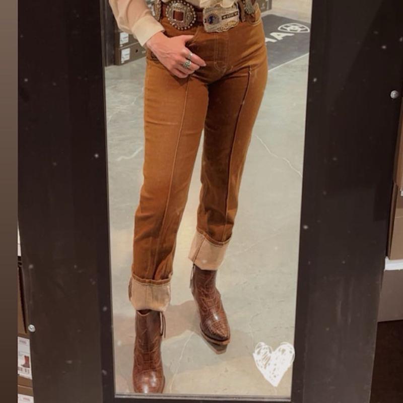 Review Thumbnail Image 0 416443394