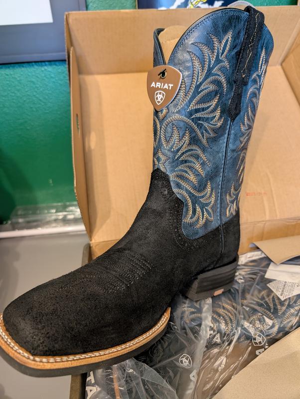 Customer photo for "Amazing fit and finish, beautiful boots!"