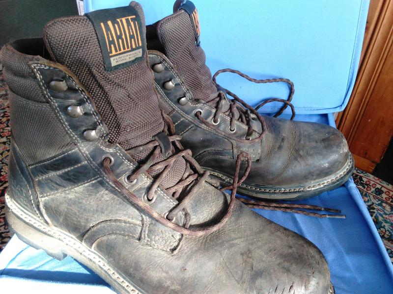 ariat groundbreaker steel toe work boot