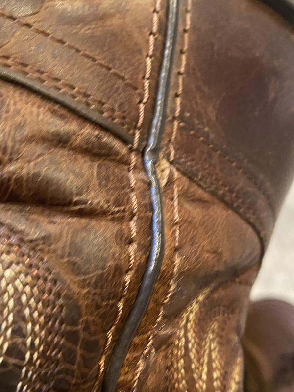 Customer photo for "Poor stitching"