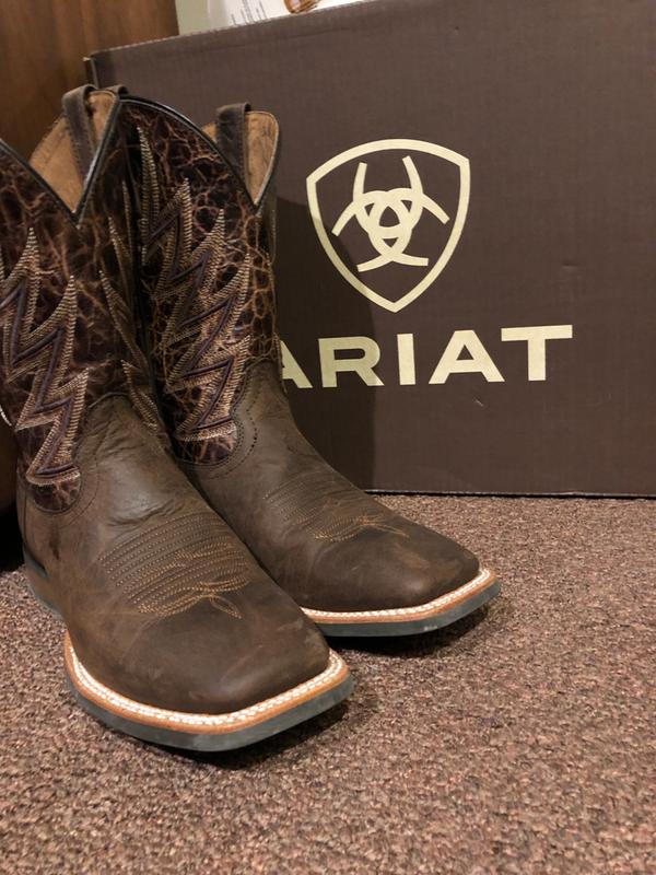 ariat challenger boots