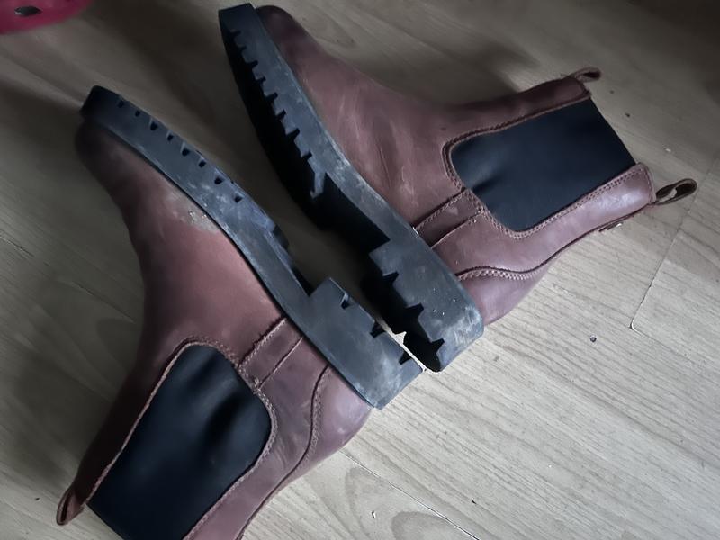 Review Thumbnail Image 1 422870143