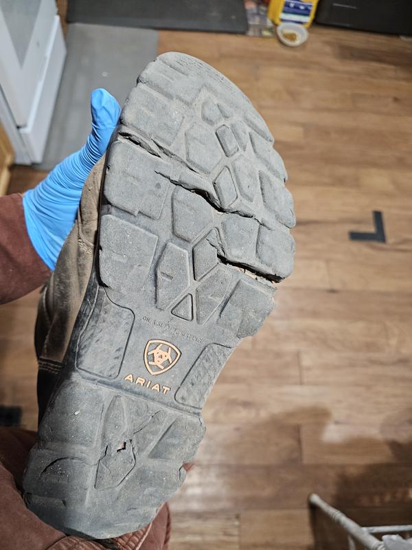 A closer look at the left sole