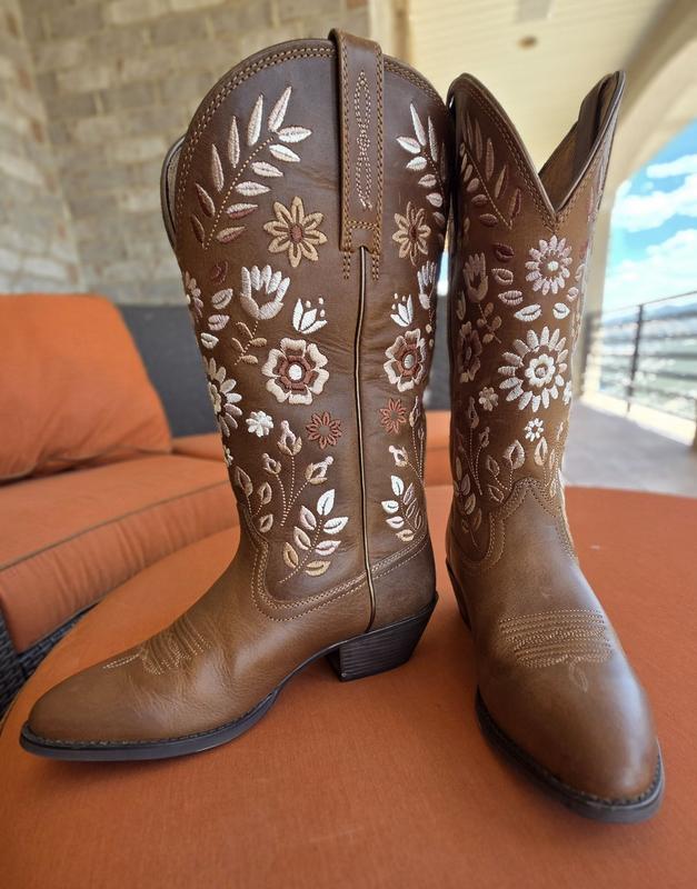 Customer photo for "Timeless Style & Outstanding Craftsmanship"