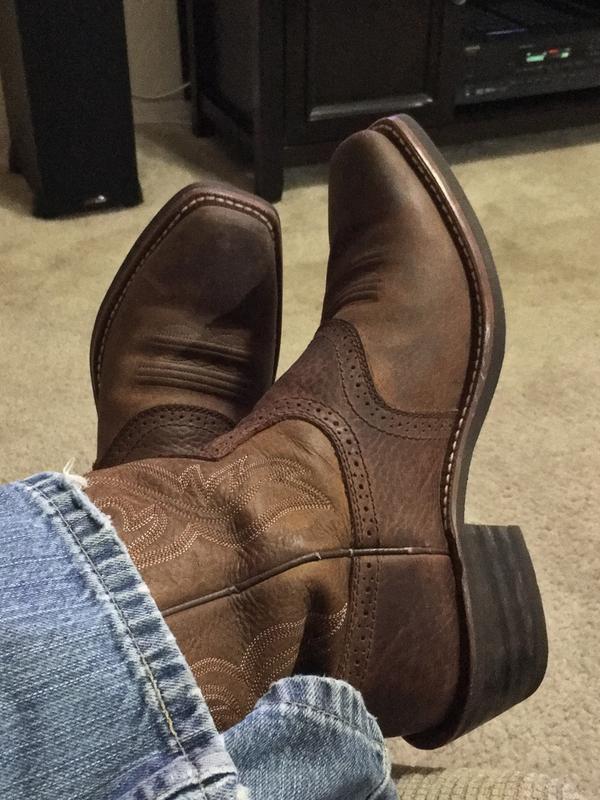 ariat heritage roughstock western boot