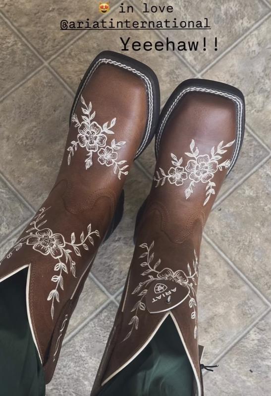 Pretty boots!