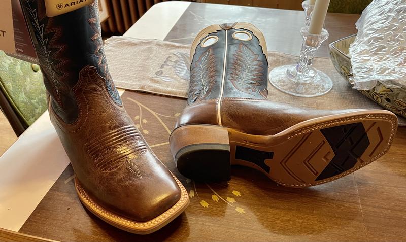 Real Deal Western Boot | Ariat display picture 1